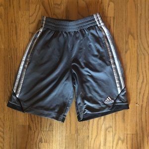 Medium Boys Adidas Shorts Gray